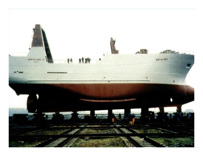 Mediator Co. Ltd. Distribuitor al vopselelor Akzo Nobel